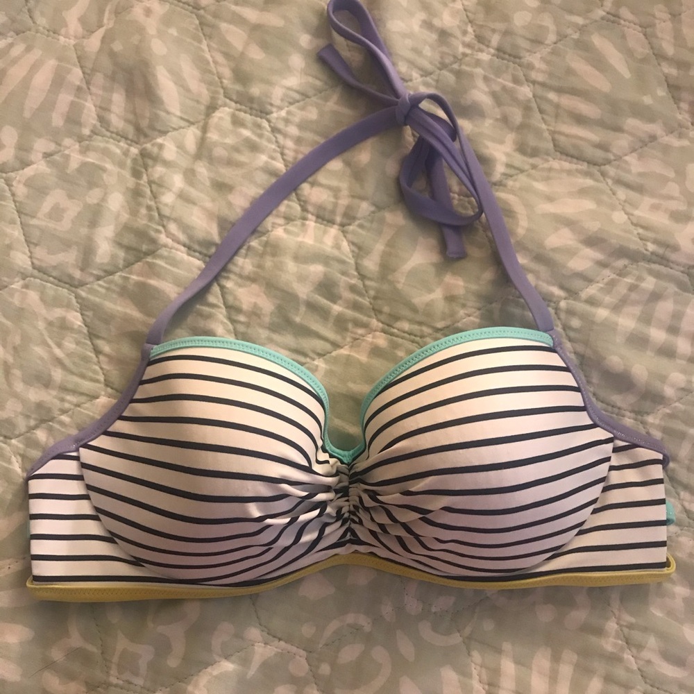 Victoria’s Secret Bikini Top
